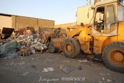 توقف فعالیت ۲۵۰ عامل غیر مجاز تفکیک پسماند با تعطیلی ۲۴ گاراژ