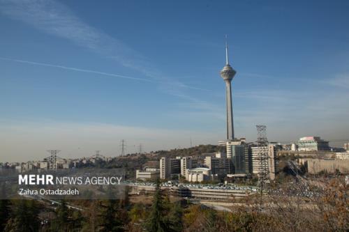 هوای تهران در مرز آلودگی