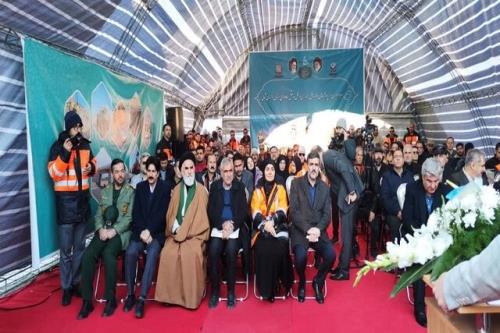 افتتاح ۴۲ طرح راهداری و حمل و نقل جاده ای خراسان شمالی با حضور وزیر راه