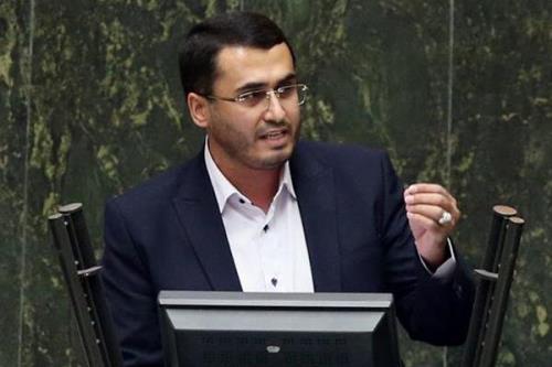 تعیین تکلیف نیروهای شرکتی و قراردادی مطالبه ای همگانی است