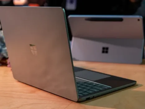 سرفیس پرو یا سرفیس لپ تاپ؟