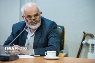 آگهی احمد توكلی نسبت به رشد پدیده حاشیه نشینی در اطراف شهرها